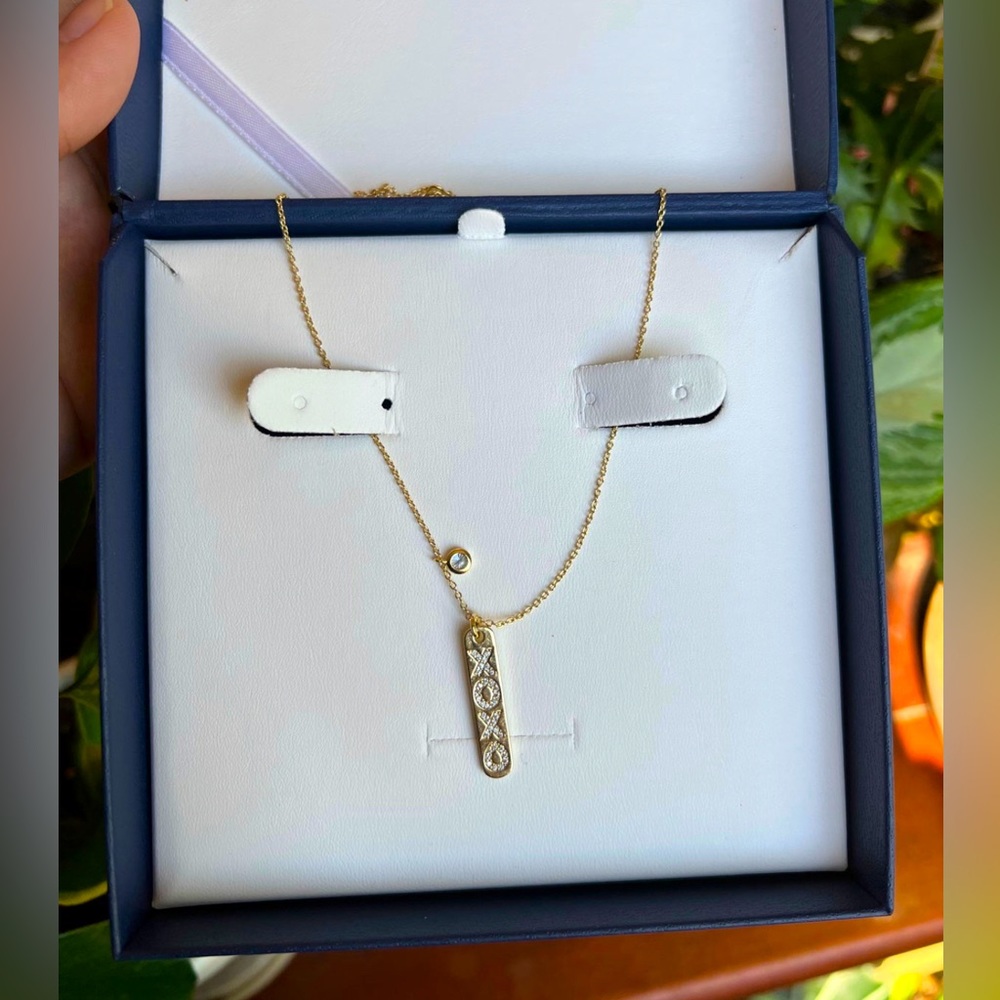 Gold “XOXO” Necklace
